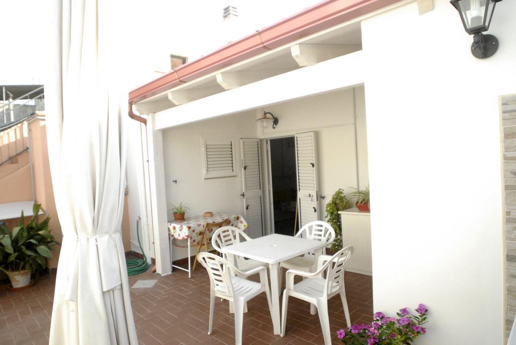 Casa Dei Furnari Διαμέρισμα Collepasso Εξωτερικό φωτογραφία